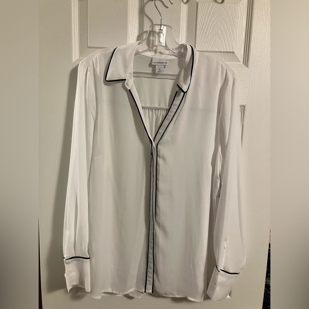 Liz Claiborne Plus Womens Long Sleeve Blouse